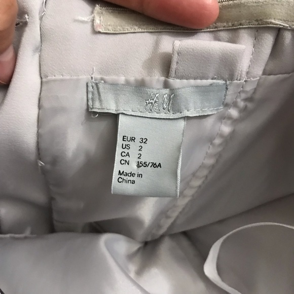 H&M Light Gray Strapless Peplum Dress 2 00 XXS - Picture 5 of 7